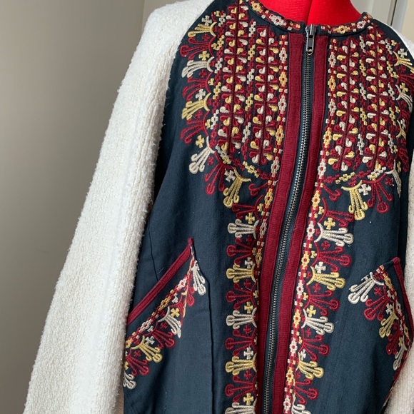 Gorgeous Free People embroidered / knitted jacket boho style - Picture 3 of 9